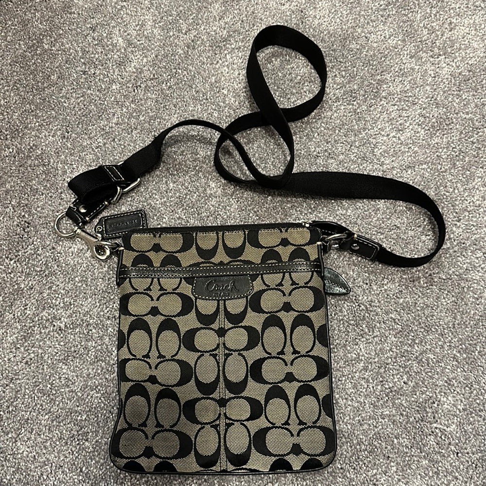 Coach small cross body bag